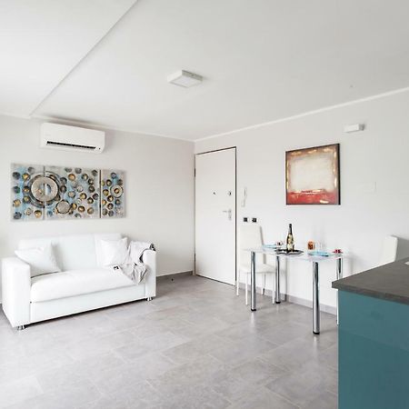 Penthouse 41 In Trastevere With Big Terrace Rom Exterior foto