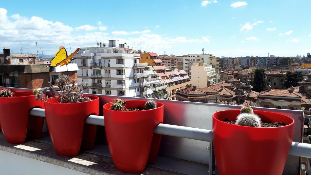 Penthouse 41 In Trastevere With Big Terrace Rom Exterior foto