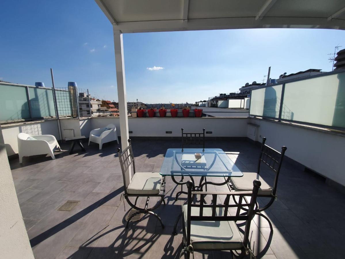 Penthouse 41 In Trastevere With Big Terrace Rom Exterior foto