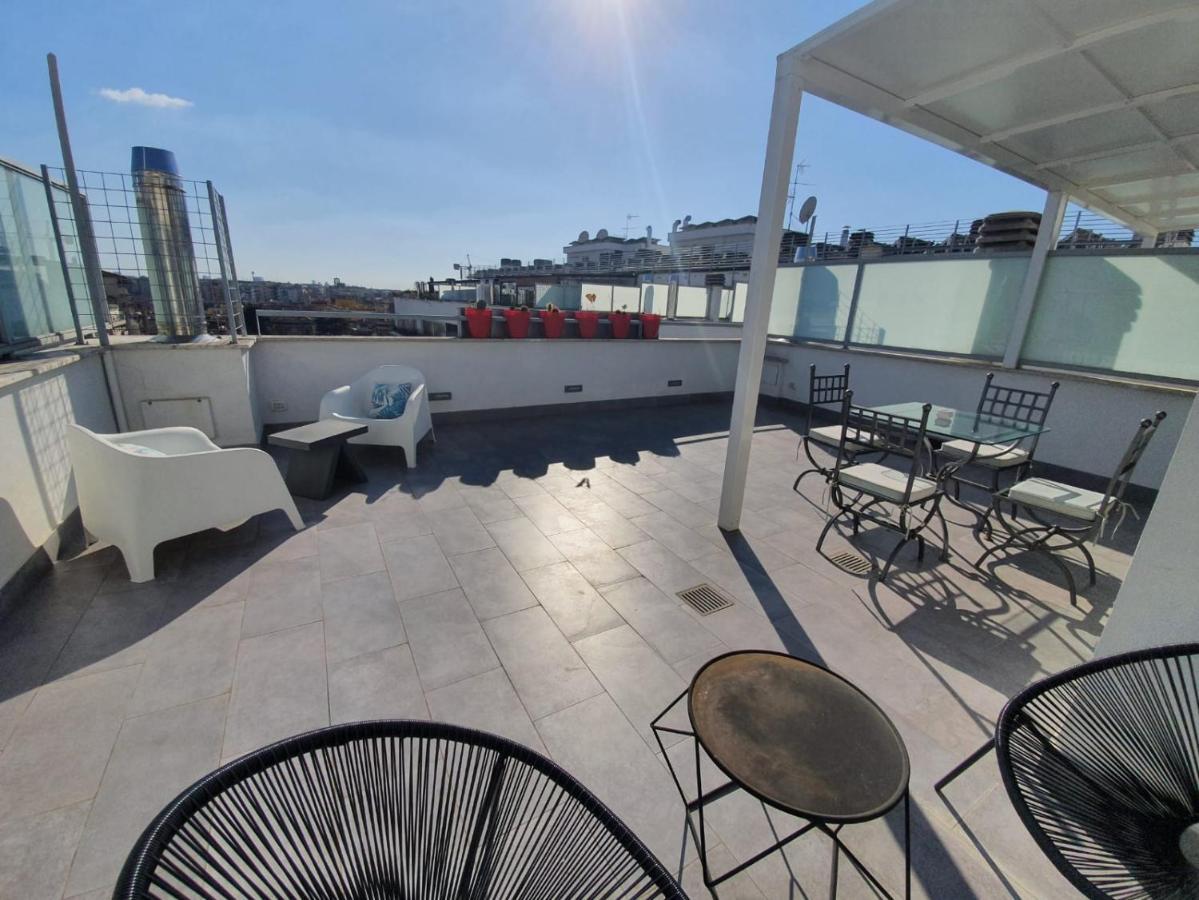 Penthouse 41 In Trastevere With Big Terrace Rom Exterior foto