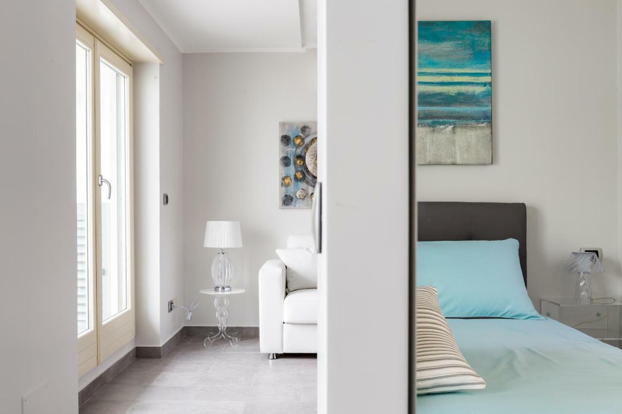 Penthouse 41 In Trastevere With Big Terrace Rom Exterior foto