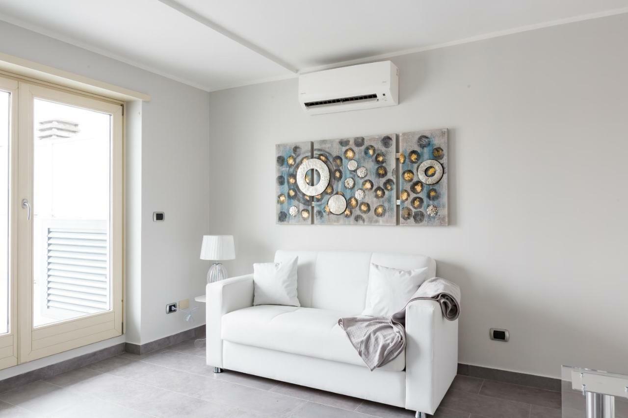Penthouse 41 In Trastevere With Big Terrace Rom Exterior foto